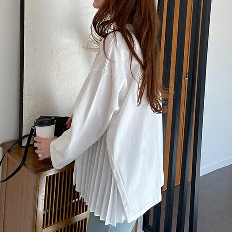 ≪人気商品再入荷≫サイドプリーツフレアTシャツ・全2色・b66778 レディース 【tops】トップス Tシャツ 長袖 ロンT プリーツ フレア フレアトップス フェミニン 体型カバー 可愛い かわいい 秋 冬 韓国ファッション ハイホリHIHOLLI