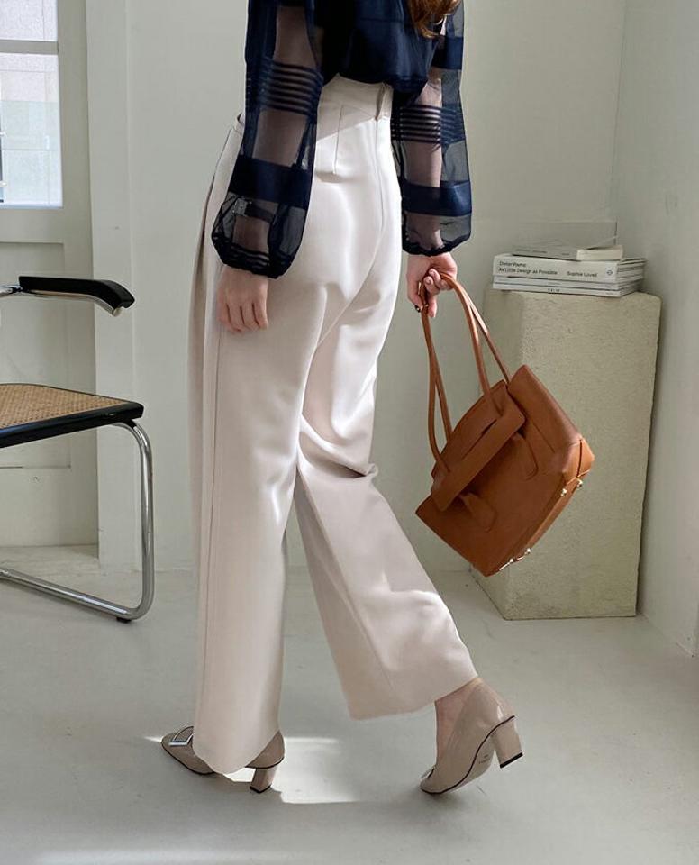 ポケットワイドスラックス・全3色・t66899 レディース 【pt】【スラックス パンツ ズボン ロングパンツ ワイドスラックス 単色 無地 シンプル 大人 オフィスカジュアル きれいめ 秋 冬 韓国 ファッション】【ハイホリHIHOLLI】