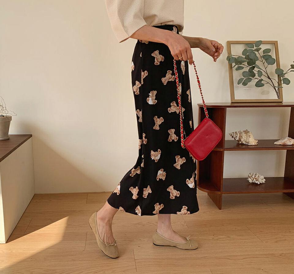 ベアパターンフレアスカート・全2色・b62792 レディース 【sk】【韓国 ファッション ボトムス スカート ロング ロングスカート Aライン ガーリー ベア パターン クマ くまさん カジュアル 体型カバー デイリー 秋 冬】