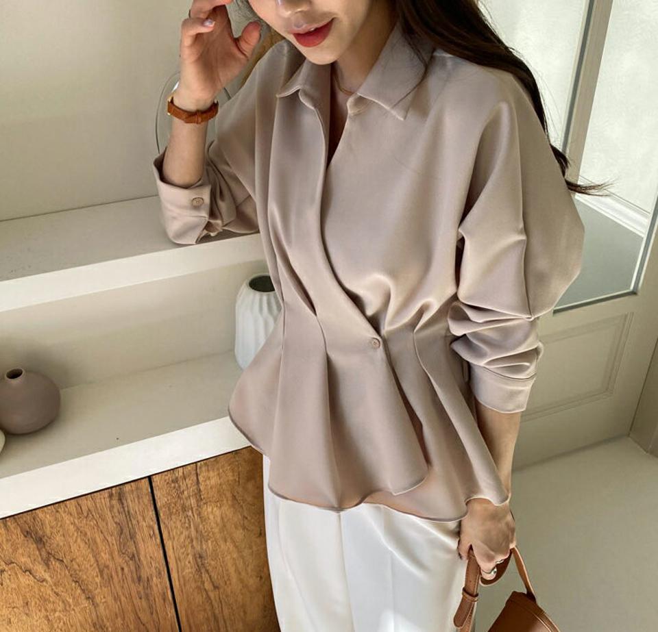 タックカラーラップブラウス・全4色・t64948 レディース 【bl】【韓国 ファッション トップス ブラウス 長袖 上品 ウエストタック ラップ調 フレア 春 ラップブラウス フェミニン カジュアル デイリー 秋 冬】