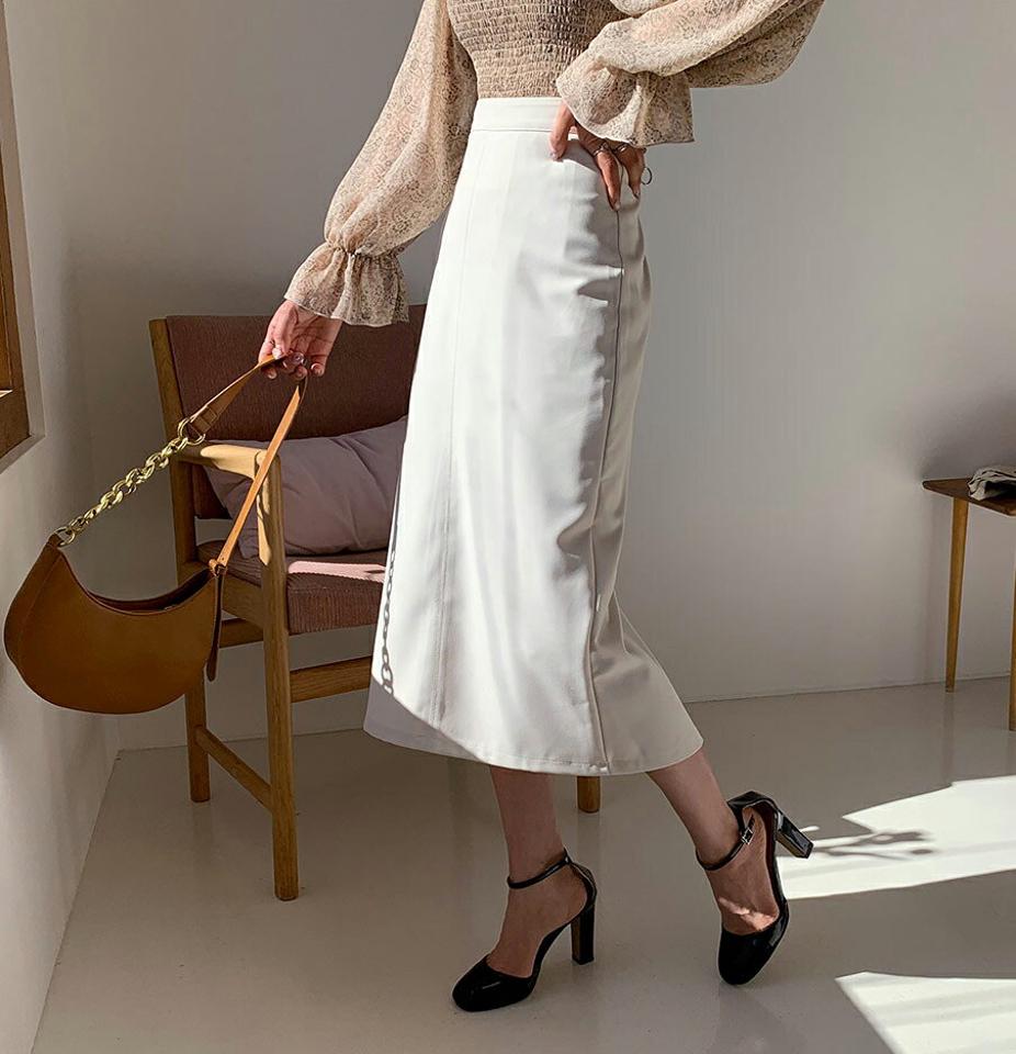 ロングスリットスカート・全3色・t64958 レディース 【sk】【韓国 ファッション ボトムス スカート ロング ロングスカート Hライン バックスリット カジュアル ベーシック 体型カバー シンプル フェミニン デイリー 秋 冬】