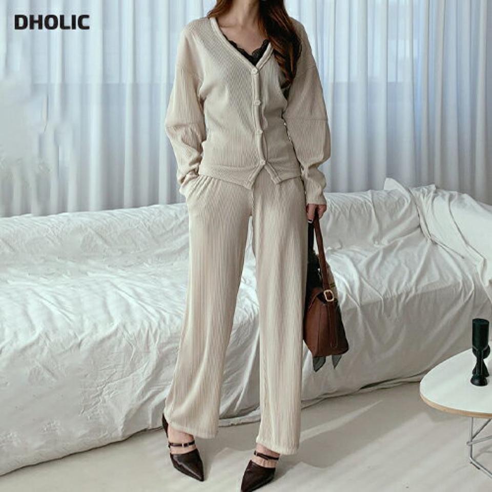 【送料無料】プリーツカーディガン&パンツSET・全2色・t66926 レディース 【pt】【カーディガン 長袖 プリーツ プリーツカーディガン 羽織物 パンツ ズボン ロングパンツ プリーツパンツ 大人 setup 秋 冬 韓国 ファッション】【ハイホリHIHOLLI】