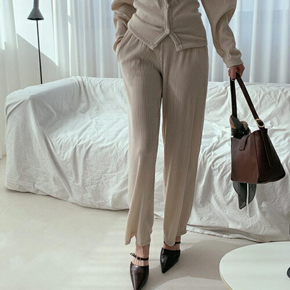 プリーツパンツ・全2色・t66927 レディース 【pt】【パンツ ズボン ロングパンツ プリーツ プリーツパンツ シンプル フェミニン ラフ 大人 秋　冬 韓国 ファッション】【ハイホリHIHOLLI】