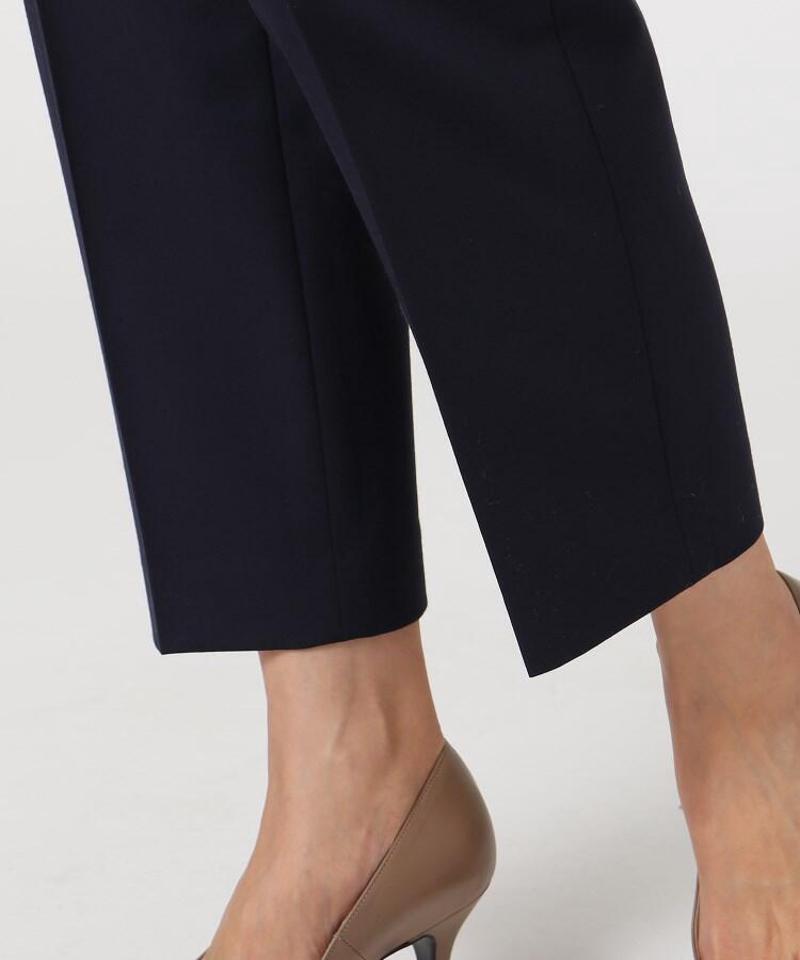 トスカーナノベルストレッチ テーパードパンツ