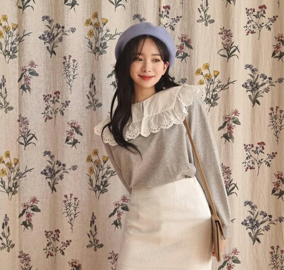 ビッグレースカラースウェット・全4色・t62781 レディース 【tops】【韓国 ファッション トップス スウェット Tシャツ カットソー 長袖 ガーリー アイレット レース ラウンドネック ルーズ ゆったり デイリー ベーシック カジュアル 秋 冬】【NIJU】