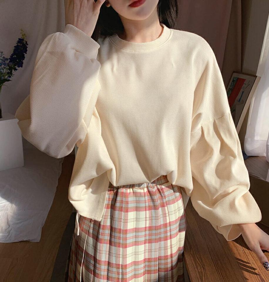 ワッフルパフTシャツ・全4色・t62789 レディース 【tops】【韓国 ファッション トップス Tシャツ 長袖 ラウンドネック ルーズフィット ワッフル ボリューミー ナチュラル 体型カーバー デイリー 秋 冬】【NIJU】【BT】
