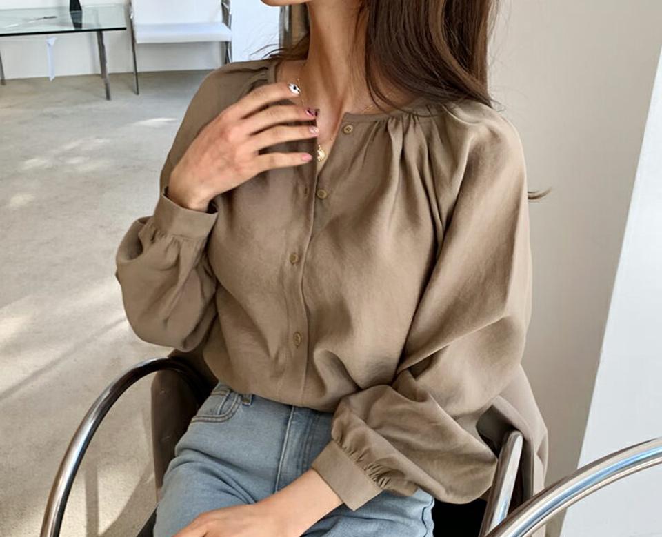 ギャザーラグランブラウス・全3色・t61616 レディース 【bl】【韓国 ファッション トップス ブラウス 長袖 上品 春 ラウンドネック ギャザー ラグランブラウス ラグランスリーブ グロッシー フェミニン カジュアル デイリー 秋 冬】