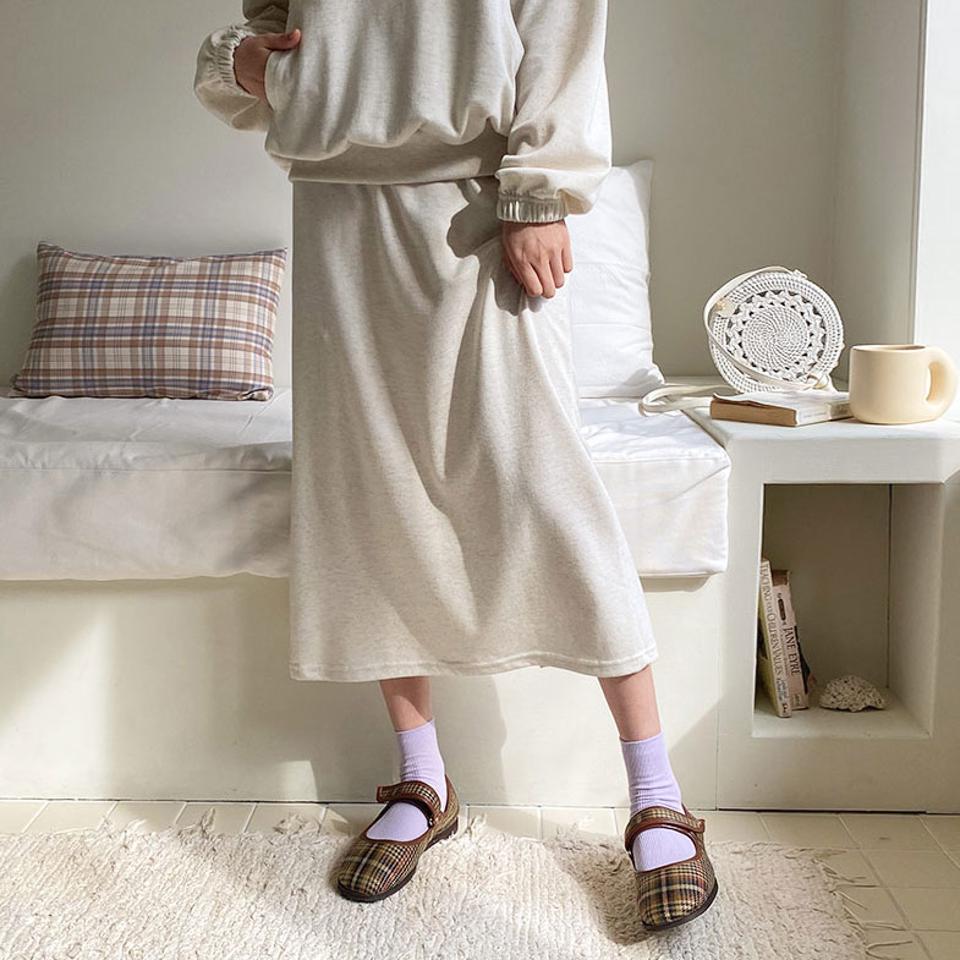 ポケットスウェット&スカートSET・全3色・b63212 レディース 【ops】【韓国 ファッション ワンピース ロング ロングワンピース カジュアル スウェット スカート セットアップ ラウンドネック ルーズ ウエストゴム 体型カバー Hライン 細身 秋 冬】【NIJU】