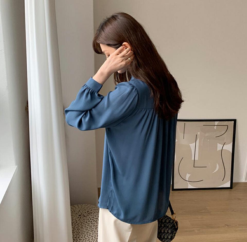 リボン付パールボタンブラウス・全3色・b66959 レディース 【bl】【トップス ブラウス 長袖 パールボタン りぼん リボン フェミニン 可愛い かわいい オフィスカジュアル きれいめ 秋 冬 韓国 ファッション】【ハイホリHIHOLLI】