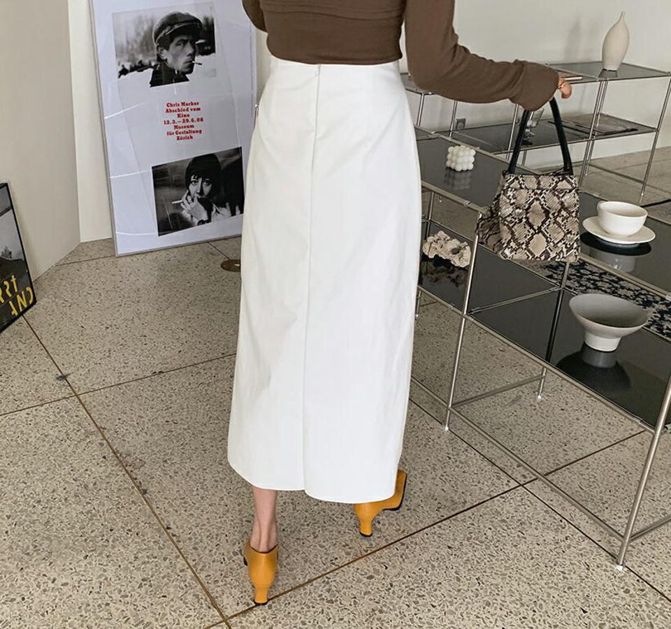 スリットレザー調スカート・全3色・64986 レディース 【sk】【韓国 ファッション ボトムス スカート ロング ロングスカート スリット レザー調 バックファスナー Aライン カジュアル 体型カバー フェミニン デイリー 秋 冬】