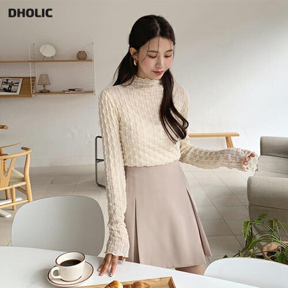 ウェーブテクスチャーTシャツ・全3色・t64971 レディース 【tops】【韓国 ファッション トップス Tシャツ 長袖 シースルー ハーフネック レイヤード ウェーブ テクスチャー スリム フィット 細身 上品 体型カーバー デイリー 秋 冬】