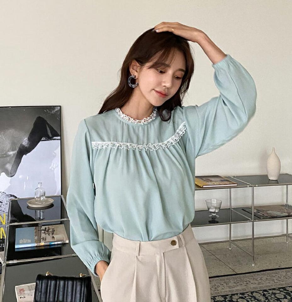 レースコントラストブラウス・全4色・t64973 レディース 【bl】【韓国 ファッション トップス ブラウス 長袖 上品 春 ラウンドネック レース コントラスト 体型カバー フェミニン カジュアル デイリー 秋 冬】