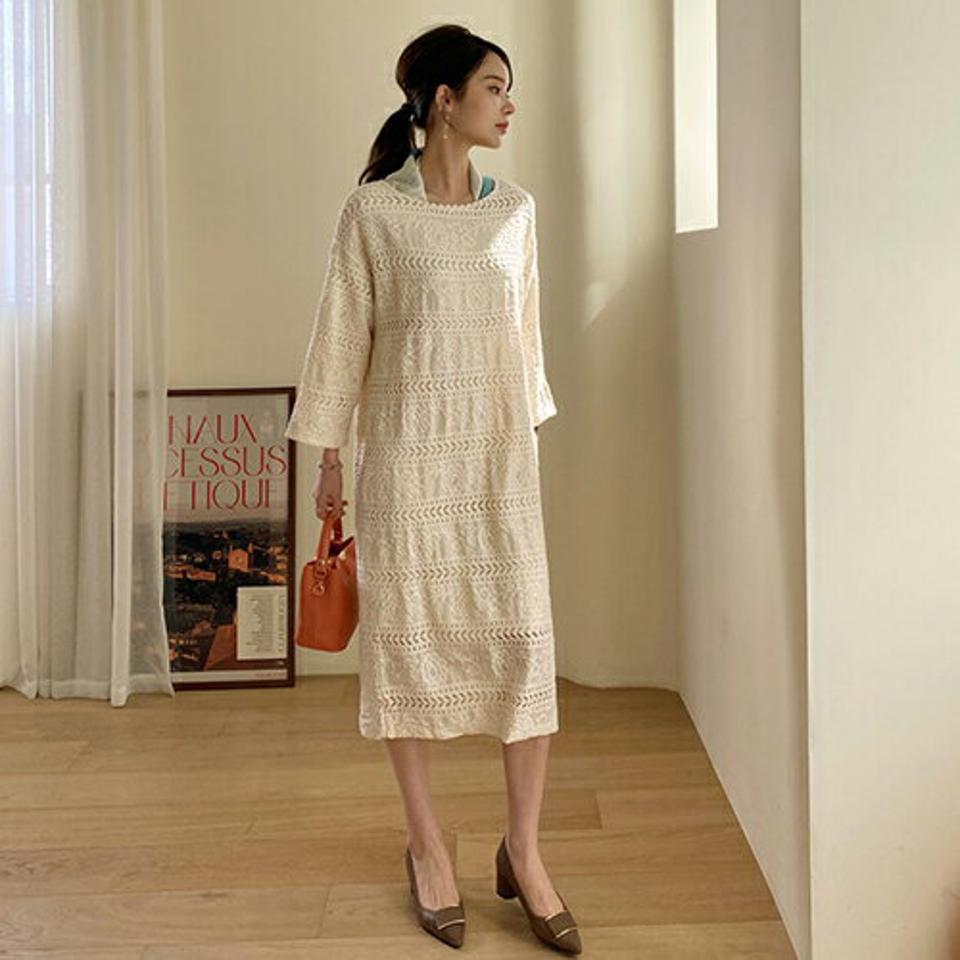 レースミディワンピース・全2色・b67050 レディース 【ops】【ワンピース ミディ丈 ミディワンピース 総レース レース フェミニン 長袖 半端丈 可愛い かわいい 大人 秋 冬 春 韓国 ファッション】【ハイホリHIHOLLI】