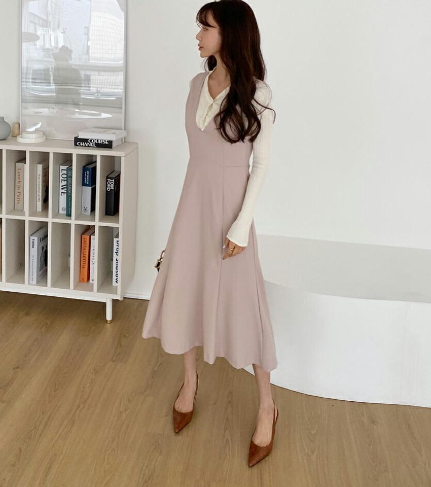 Vネックノースリワンピース・全3色・t62873 レディース 【ops】【韓国 ファッション ワンピース ロング ロングワンピース モダン Vネック スリーブレス キャミソール キャミ ガーリー 細身 体型カバー 秋 冬】