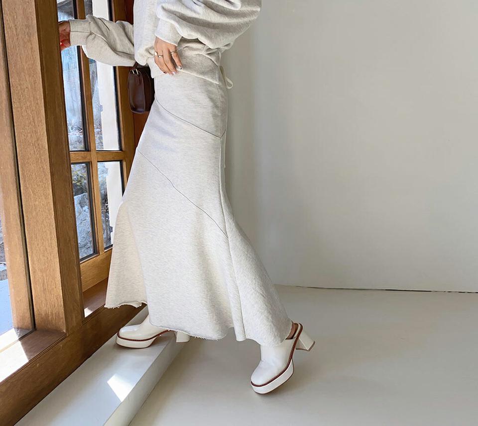 スウェットマーメイドスカート・全2色・b56916 レディース 【sk】【韓国 ファッション ボトムス スカート ロング ロングスカート マーメイド ウエストゴム ユニーク スリム フィット 無地 カジュアル 体型カバー フェミニン デイリー 秋 春】