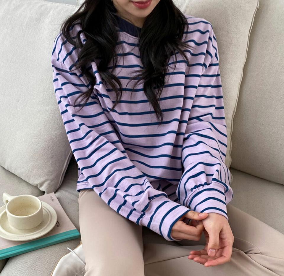 ボーダールーズTシャツ・全4色・t63238 レディース 【tops】【韓国 ファッション トップス Tシャツ 長袖 ラウンドネック リブ スリム フィット 体型カーバー 細身 ボーダー パターン ストライプ ゆったり デイリー カジュアル 秋 春】【NIJU】