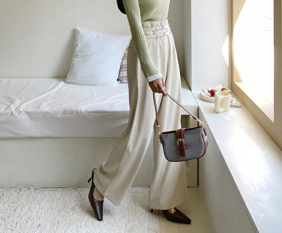 ダブルベルト付ステッチパンツ・全2色・t56929 レディース 【pt】【韓国 ファッション ボトムス パンツ ロング ロングパンツ ステッチ ワイドパンツ 美脚 ベルトループ カジュアル ハイウエスト 無地 体型カーバー 秋 春】