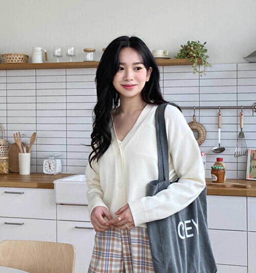 ニットアンサンブル・全4色・t63251 レディース 【tops】【韓国 ファッション トップス ニット スリーブレス アンサンブル ノースリーブ Vネック カーディガン カーデ クロップド丈 秋 春】【NIJU】