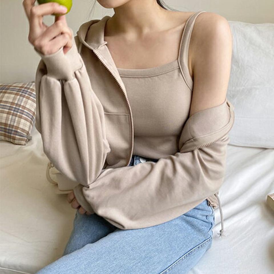 スリーブレス&フードジップアップSET・全4色・t63273 レディース 【tops】【韓国 ファッション トップス ニット 長袖 セット フードジップアップ クロップド丈 スリーブレス スリム フィット スクエアネック デイリー ベーシック カジュアル 秋 春】【NIJU】
