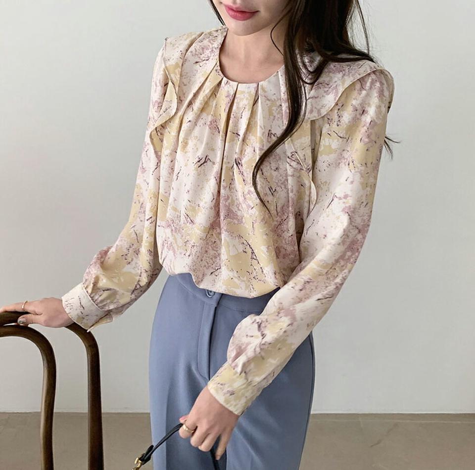 パターンフリルブラウス・全3色・t67075 レディース 【bl】【トップス ブラウス フリル フリルブラウス 総柄 モダン 雰囲気 フェミニン きれいめ 秋 春 韓国 ファッション】【ハイホリHIHOLLI】