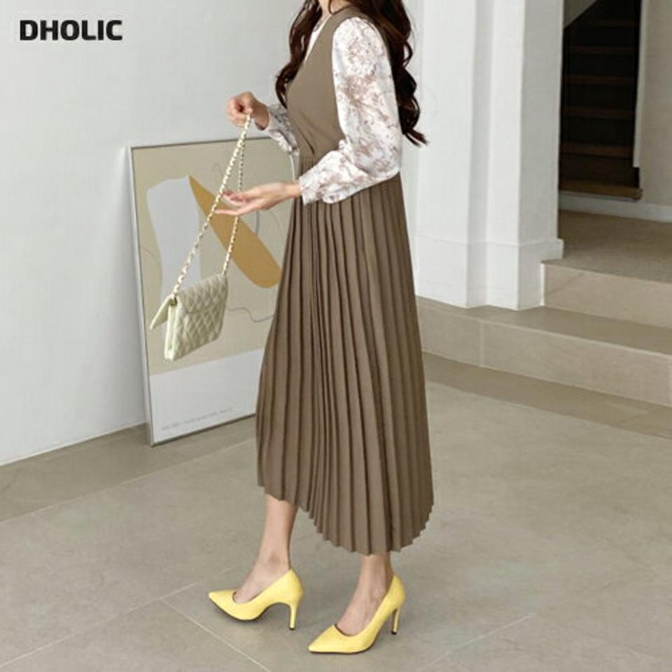 プリーツノースリワンピース・全2色・t67073 レディース 【ops】【ワンピース ロング ロングワンピース プリーツ プリーツワンピース スリーブレス ノースリーブ Vネック レイヤード 上品 秋 春 韓国 ファッション】【ハイホリHIHOLLI】