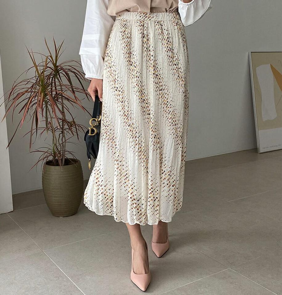 ドットプリーツスカート・全2色・b67093 レディース 【sk】【スカート ロング ロングスカート プリーツ プリーツスカート ドット柄 フェミニン 大人 秋 春 透け感 ウエストゴム 揺れ感 韓国 ファッション】【ハイホリHIHOLLI】