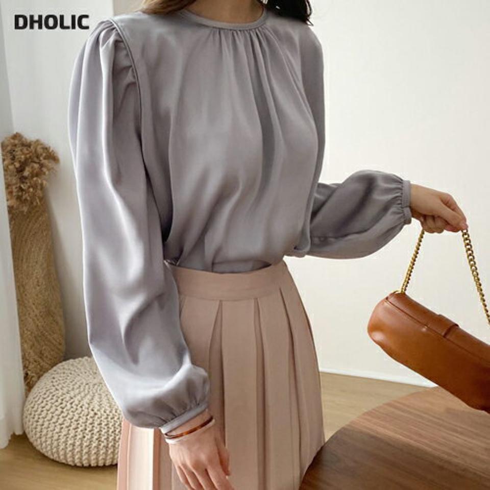 サテンギャザーブラウス・全3色・t67138 レディース 【bl】【トップス ブラウス ギャザー 長袖 サテン 単色 無地 シンプル フェミニン きれいめ 秋 春 韓国 ファッション】【ハイホリHIHOLLI】