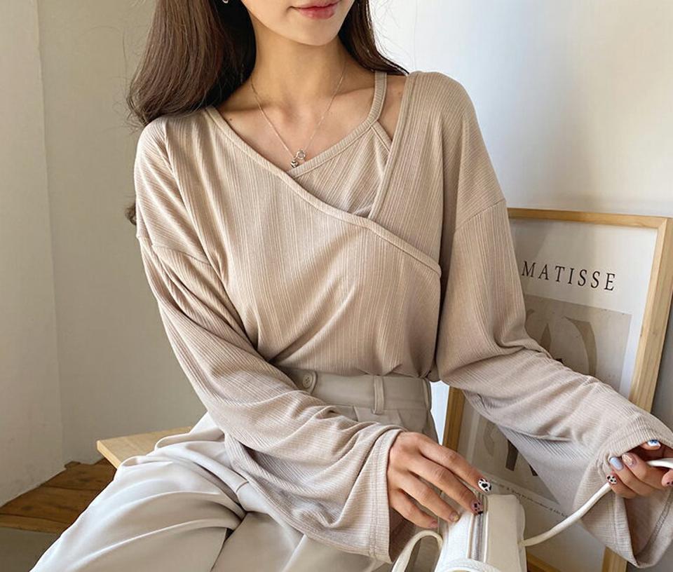 ダイアゴナルレイヤード調Tシャツ・全3色・t61638 レディース 【tops】【韓国 ファッション トップス Tシャツ 長袖 ダイアゴナル ユニーク キャミ レイヤード調 ルーズ リブ 細身 上品 体型カーバー デイリー 秋 春】