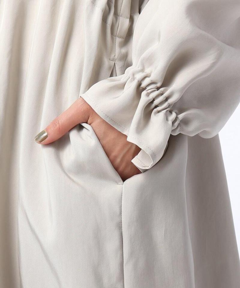 ドロストノーカラーライトコート