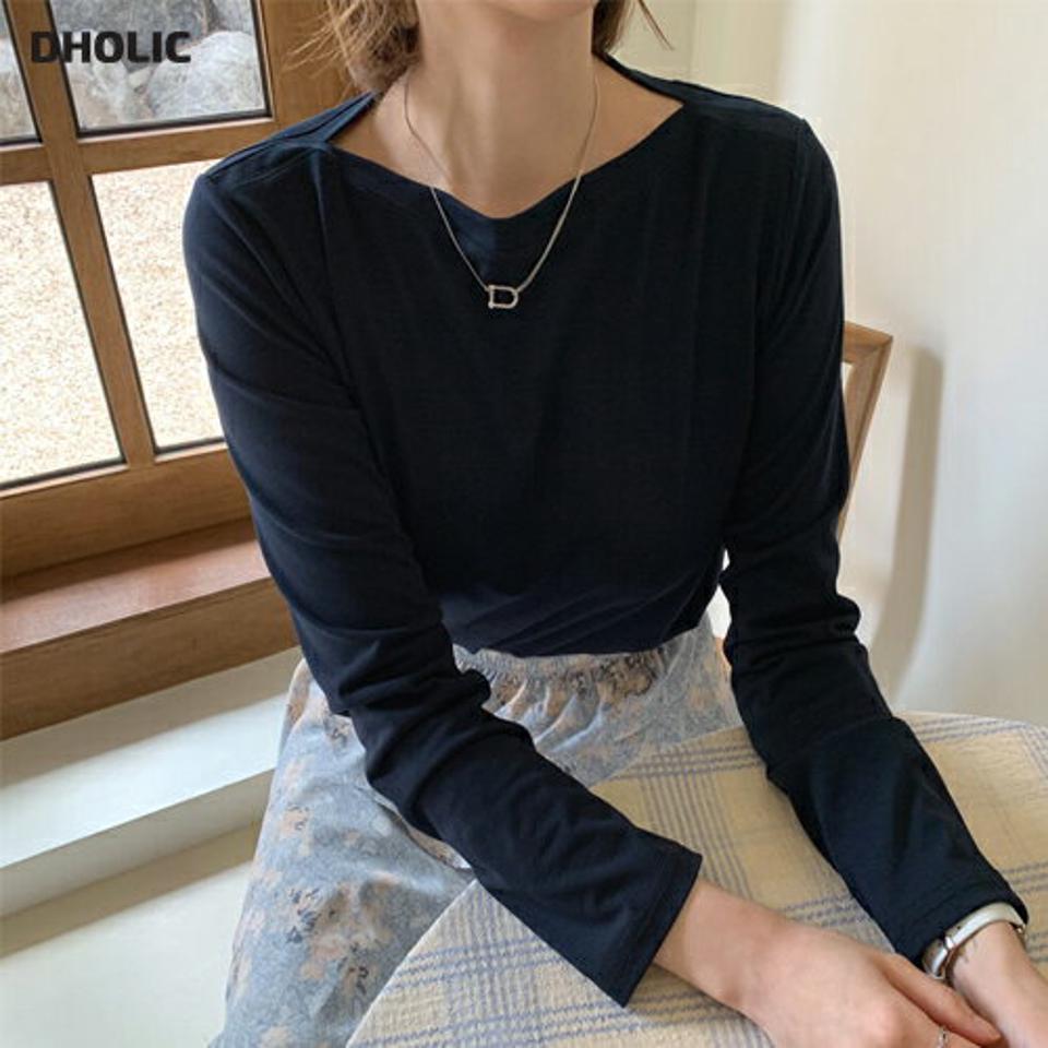 ボートネックTシャツ・全4色・t64996 レディース 【tops】【韓国 ファッション トップス Tシャツ 長袖 ボートネック 首元 ベーシック デコルテ スリム 体型カーバー デイリー フィット 細身 無地 秋 春】