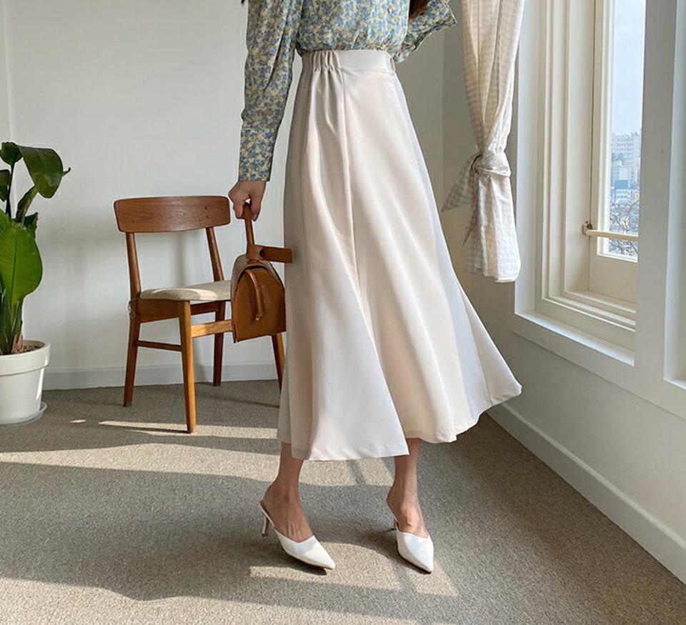 サイドゴムフレアスカート・全3色・t62970 レディース 【sk】 韓国 ファッション ボトムス スカート ロング ロングスカート Aライン フレア ウエストゴム 無地 カジュアル 体型カバー フェミニン デイリー 秋 春