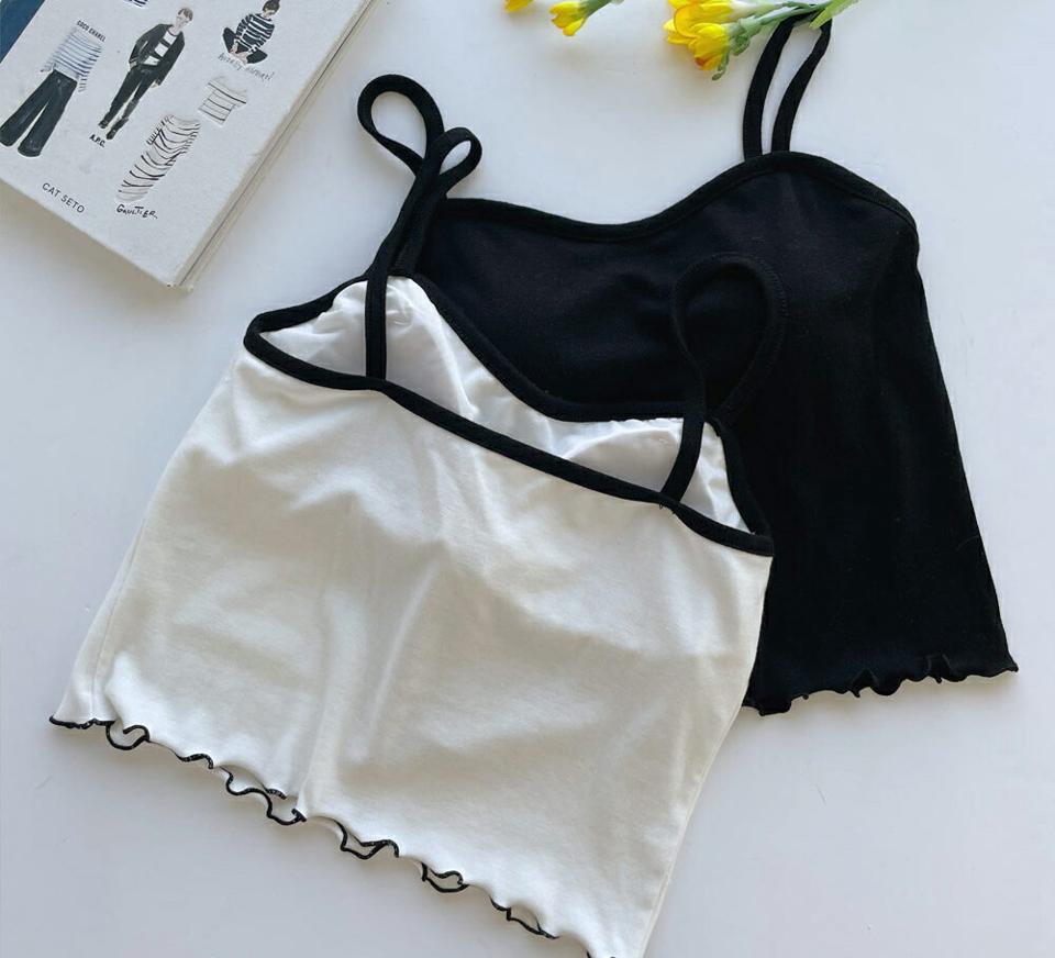 カップクロップドスリーブレス・全2色・t62979 レディース 【tops】【韓国 ファッション トップス スリーブレス カップスリーブレス クロップド フィット ナチュラル ウェーブ スリム 無地 カジュアル 細身 上品 体型カーバー デイリー 秋 春】