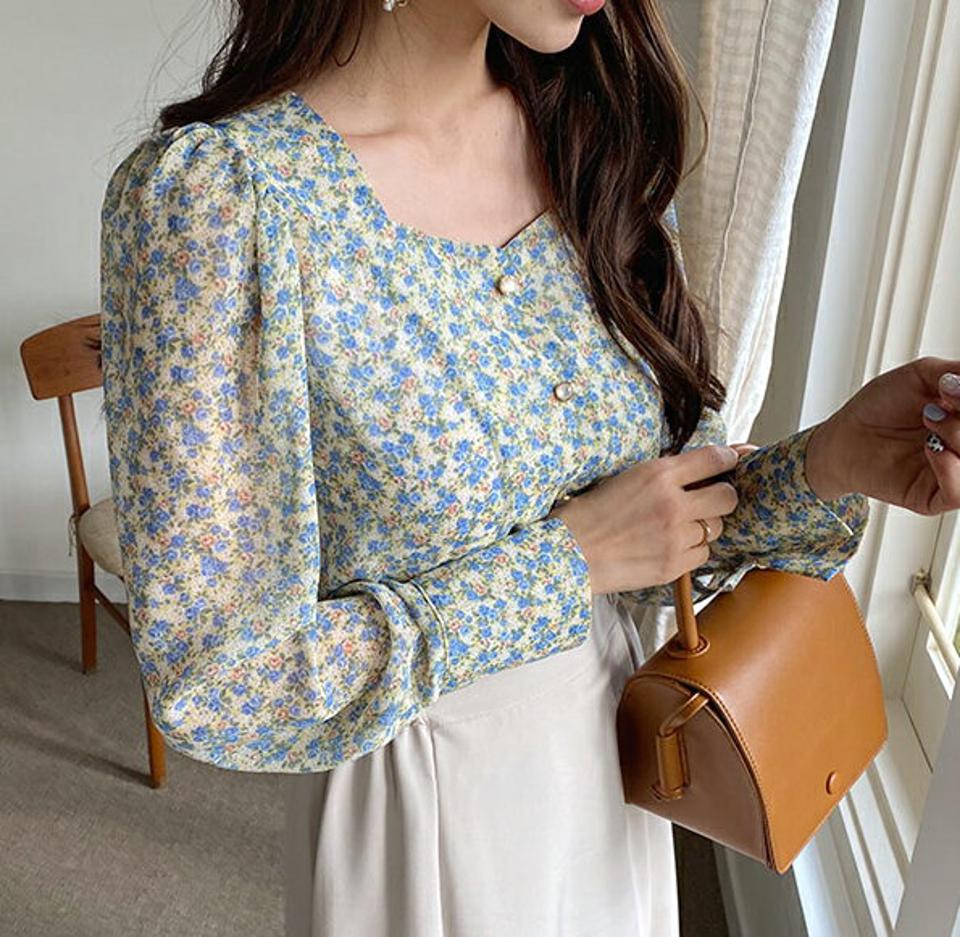 スクエア花柄ブラウス・全3色・b62949 レディース 【bl】【韓国 ファッション トップス ブラウス 長袖 上品 ビンテージ 花柄 スクエアネック 首元 シフォン フラワー 体型カバー フェミニン カジュアル デイリー 秋 春】【fw】
