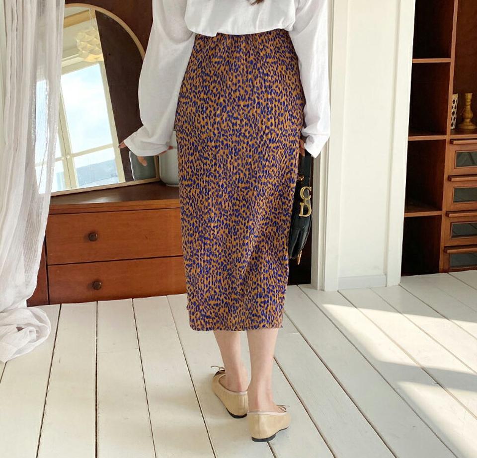 レオパードプリーツスカート・全3色・b62967 レディース 【sk】【韓国 ファッション ボトムス スカート ロング ロングスカート Hライン スリット フィット プリーツ レオパード パターン カジュアル 体型カバー フェミニン デイリー 秋 春】
