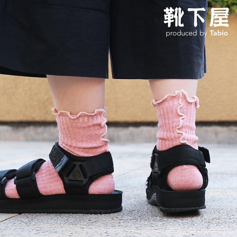 【あす楽】【靴下屋】 スペックバックメロウフリルソックス / 靴下 タビオ Tabio くつ下 クルー レディース 日本製 2106ka