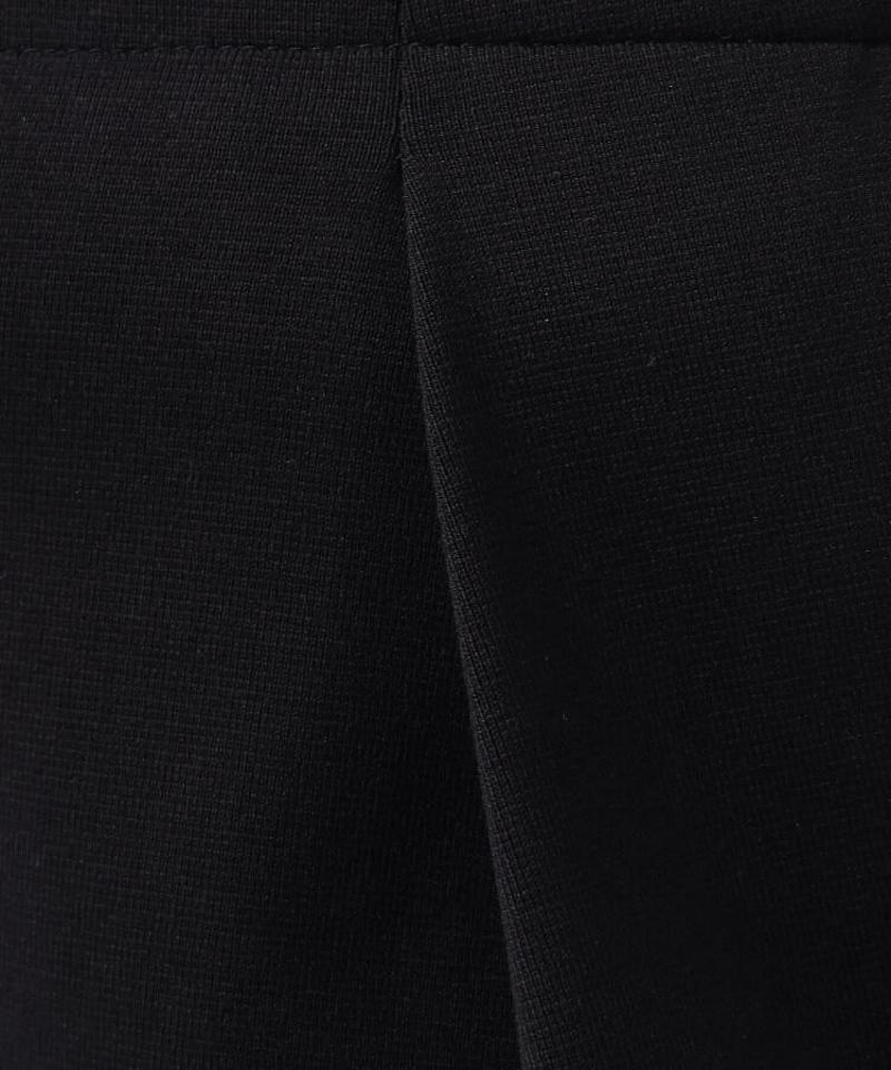 ◆裾スリットテーパードパンツ