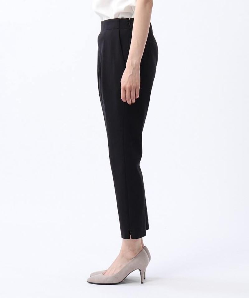 ◆裾スリットテーパードパンツ