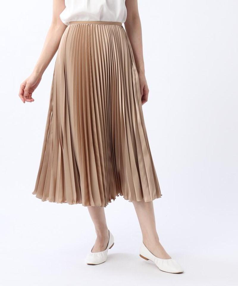 リッシュサテンプリーツスカート