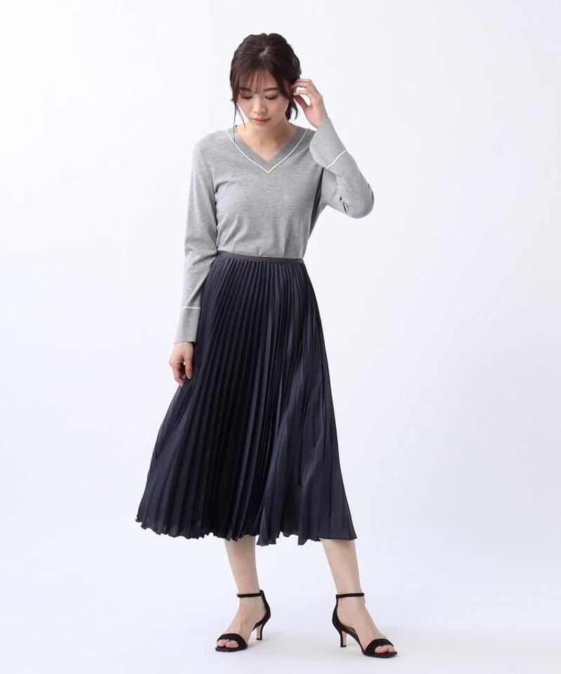 リッシュサテンプリーツスカート