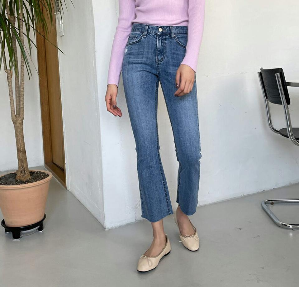 【全品10%OFF】フレアデニムパンツ・全1色・t63396 レディース 【pt】【韓国 ファッション ボトムス パンツ ロング デニム ウォッシング デニムパンツ カットオフ ベルトループ スリム ストレート 美脚 10分丈 十分丈 カジュアル デイリー 秋 春】【NIJU】