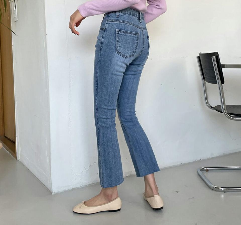 【全品10%OFF】フレアデニムパンツ・全1色・t63396 レディース 【pt】【韓国 ファッション ボトムス パンツ ロング デニム ウォッシング デニムパンツ カットオフ ベルトループ スリム ストレート 美脚 10分丈 十分丈 カジュアル デイリー 秋 春】【NIJU】