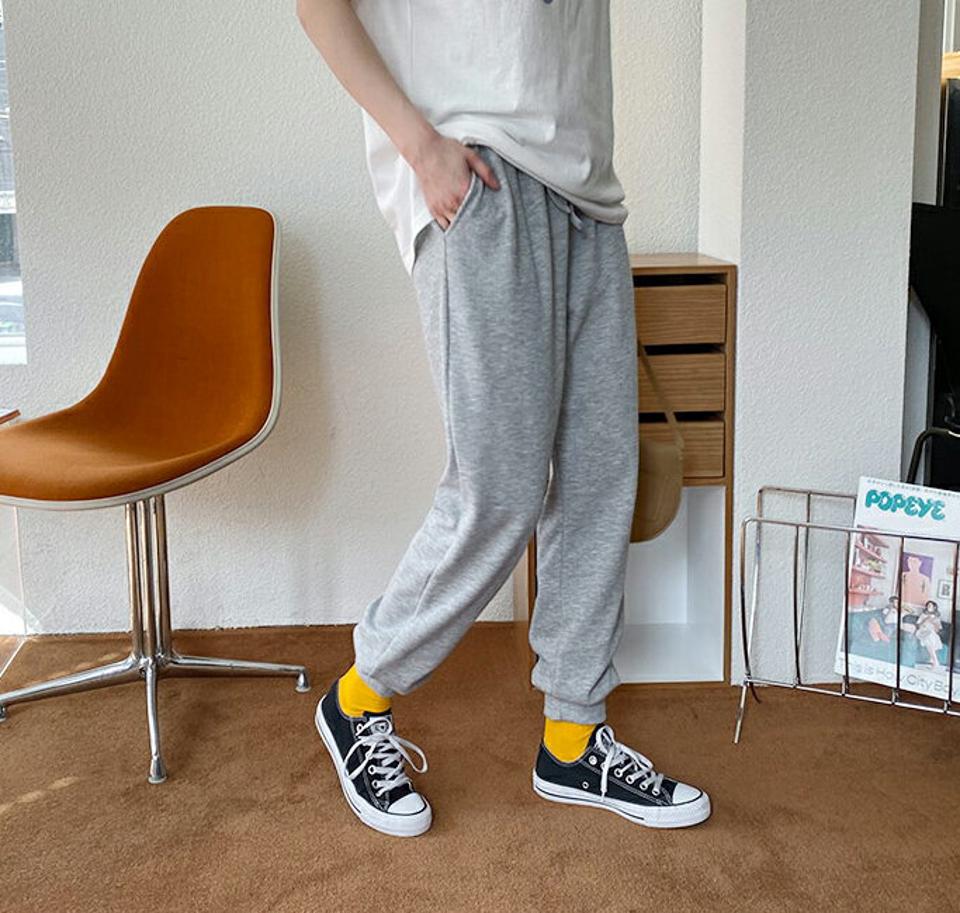 リブジョガーパンツ・全4色・t56966 レディース 【pt】【韓国 ファッション ボトムス パンツ ロング ロングパンツ ジョガーパンツ ウエストゴム ストリング ベーシック カジュアル スリム 細身 シンプル 無地 体型カーバー 秋 春】