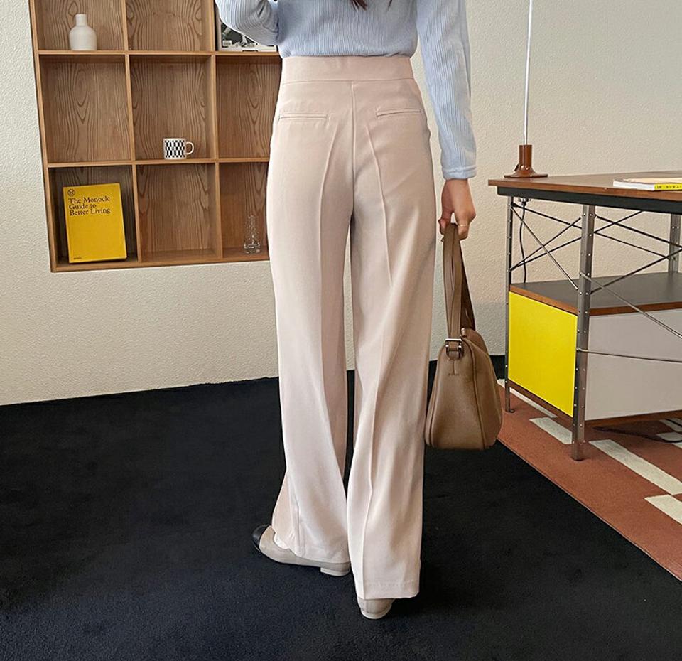 センタープレスストレートスラックス・全3色・t56976 レディース 【pt】【韓国 ファッション ボトムス パンツ スラックス センタープレス ストレート 美脚 オフィスカジュアル ハイウエスト 無地 体型カーバー 秋 春】