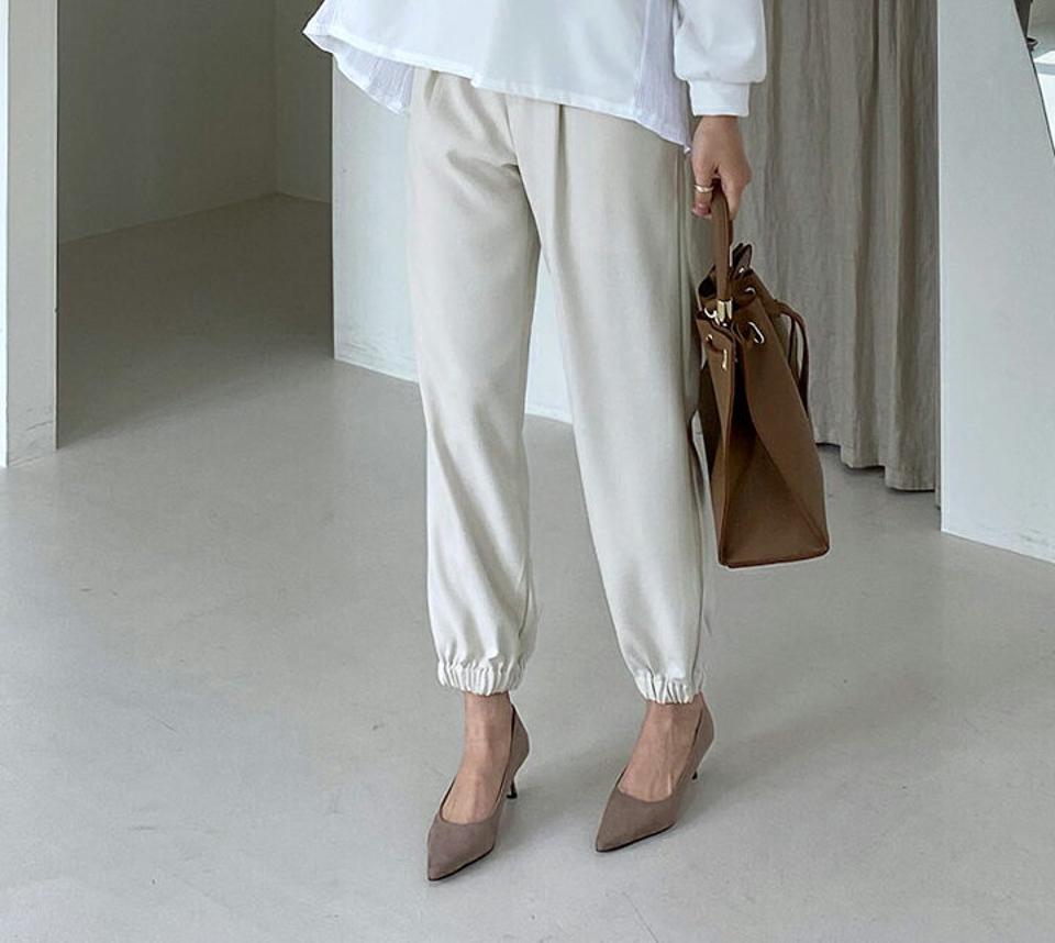 タックジョガースラックス・全2色・t67176 レディース 【pt】【スラックス パンツ ズボン ロングパンツ ジョガーパンツ タック 単色 無地 シンプル 大人 きれいめ カジュアル 春 秋 韓国 ファッション】【ハイホリHIHOLLI】