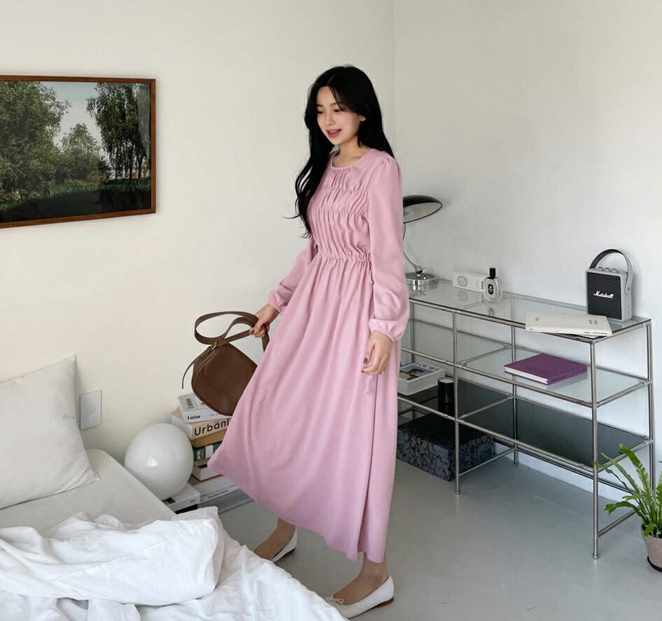 シャーリングフレアワンピース・全3色・t63329 レディース 【ops】【韓国 ファッション ワンピース ロング ロングワンピース カジュアル フェミニン ラウンドネック シャーリング ウエストストリング スリム 体型カバー 秋 春】【NIJU】