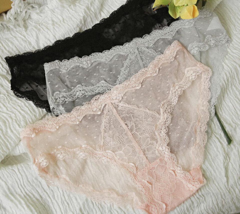 花柄ドットレースショーツ・全3色・e44520 レディース 【uw】【韓国 ファッション アンダーウェア ランジェリー ショーツ パンツ インナーパンツ インナー 花柄 ドット レース シースルー セクシー オールシーズン フローラル 秋 春】