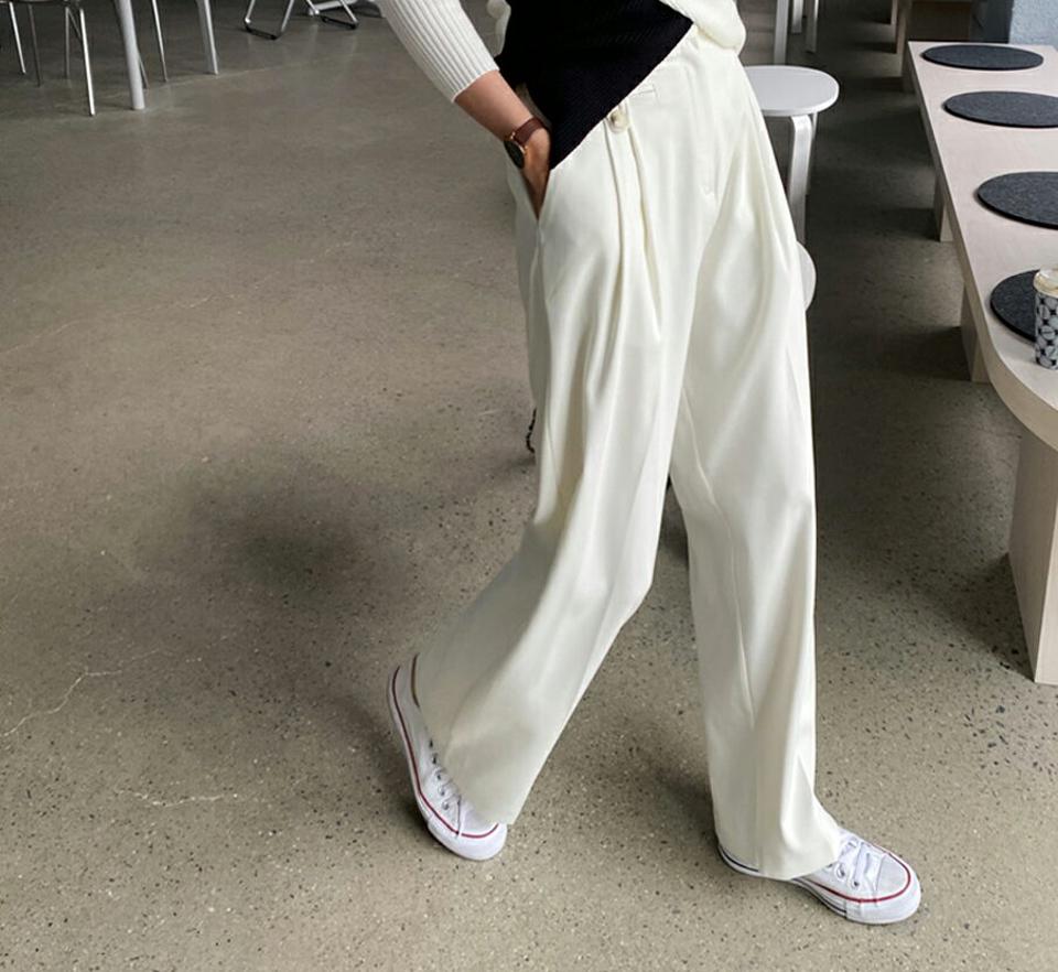 ボタンワイドスラックス・全3色・t61696 レディース 【pt】【韓国 ファッション ボトムス パンツ スラックス ワイドスラックス バックゴム ハイウエスト ツータック ボリューム フェイクポケット オフィスカジュアル 無地 体型カーバー 秋 春】