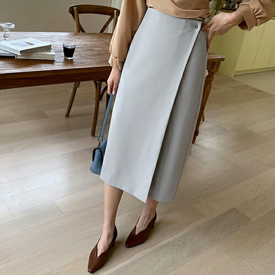 ボタンラップスリットスカート・全3色・t67233 レディース 【sk】【スカート ロング ロングスカート 単色 無地 シンプル スリット ラップデザイン ラップスカート 大人 春 秋 韓国 ファッション】【ハイホリHIHOLLI】