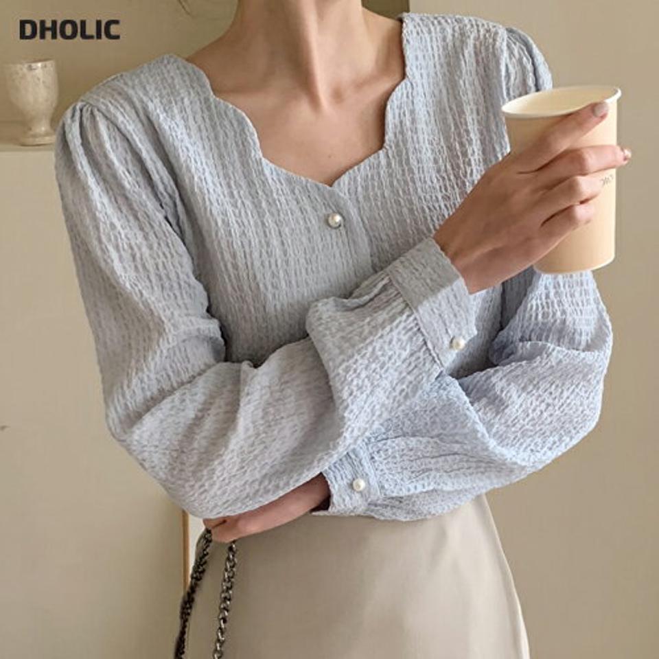 パール調ボタンリンクルブラウス・全4色・b67285 レディース 【bl】【トップス ブラウス 長袖 リンクル パールボタン フェミニン 可愛い かわいい オフィスカジュアル ガーリー 春 秋 韓国 ファッション】【ハイホリHIHOLLI】