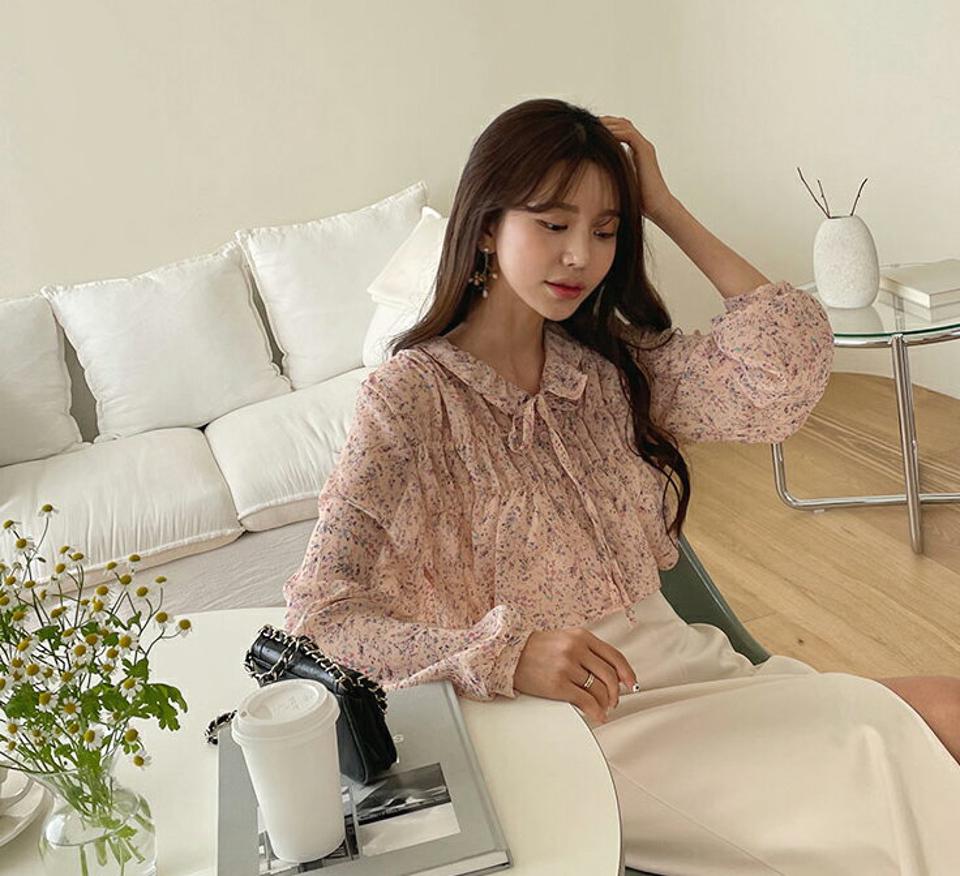 花柄リボンネックブラウス・全3色・t62953 レディース 【bl】【韓国 ファッション トップス ブラウス 長袖 上品 花柄 リボンネック リボン シフォン 透け感 ギャザー フラワー ルーズ ゆったり ボリューム フェミニン カジュアル デイリー 秋 春】【fw】